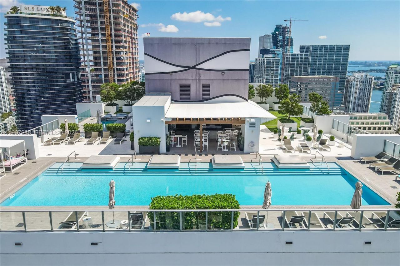 1010 Brickell Ave, Unit 4411, Miami, FL 33131 Photo