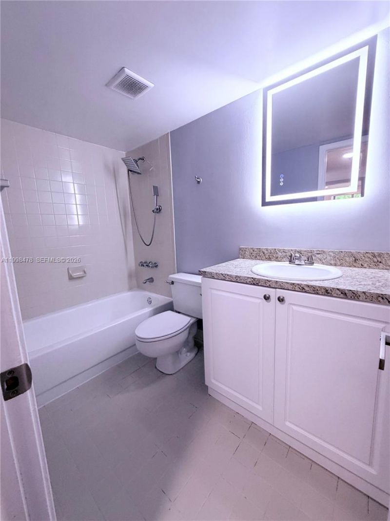 6205 SW 131st Ct, Unit 203, Miami, FL 33183 Photo