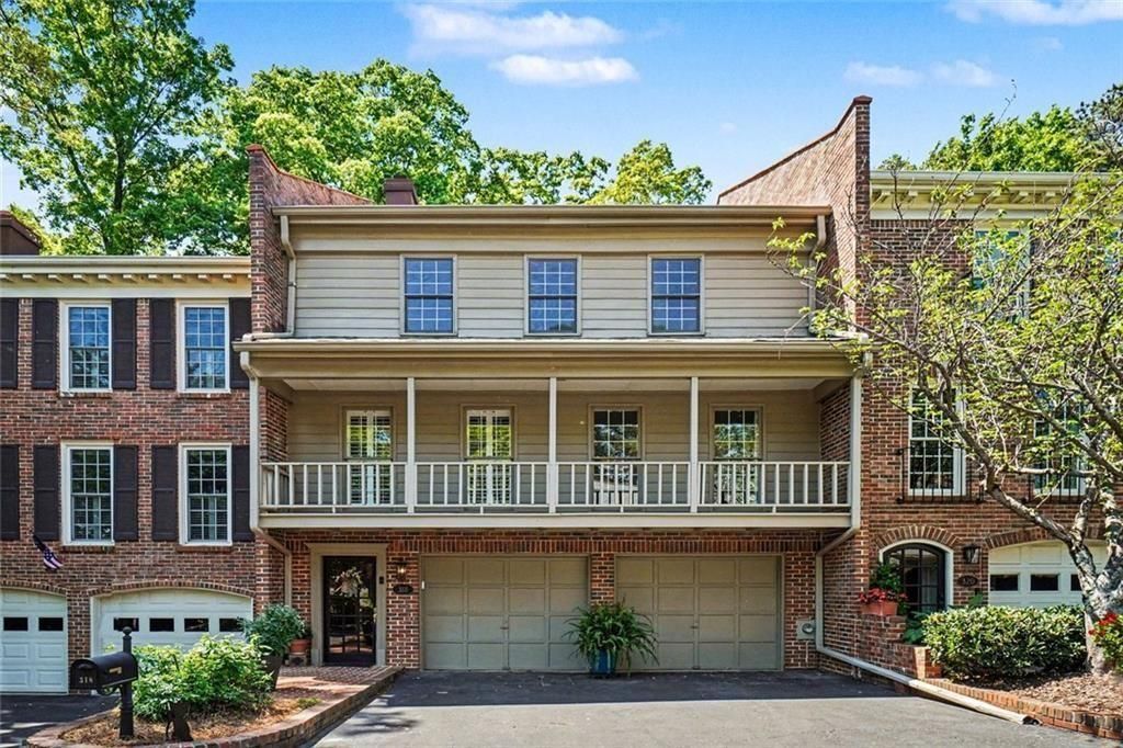 318 NE The Chace Ne, Atlanta, GA 30328 Main Photo