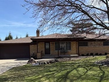 53162 Briar Drive, Shelby Twp, MI 48316