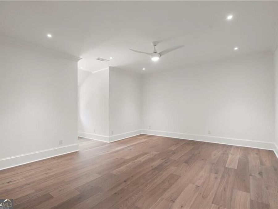 Property Image 58