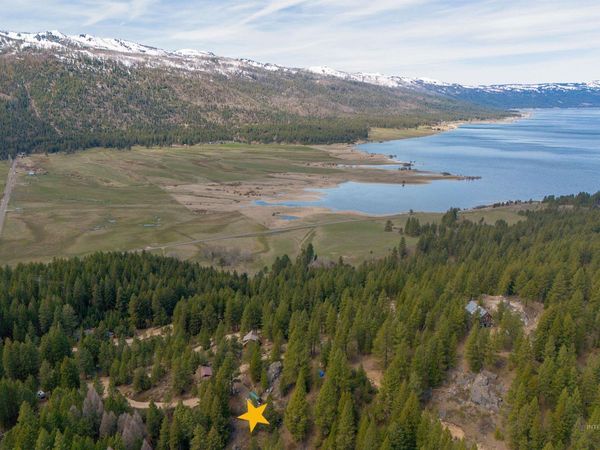 506 Hilltop Rd, Cascade, ID 83611