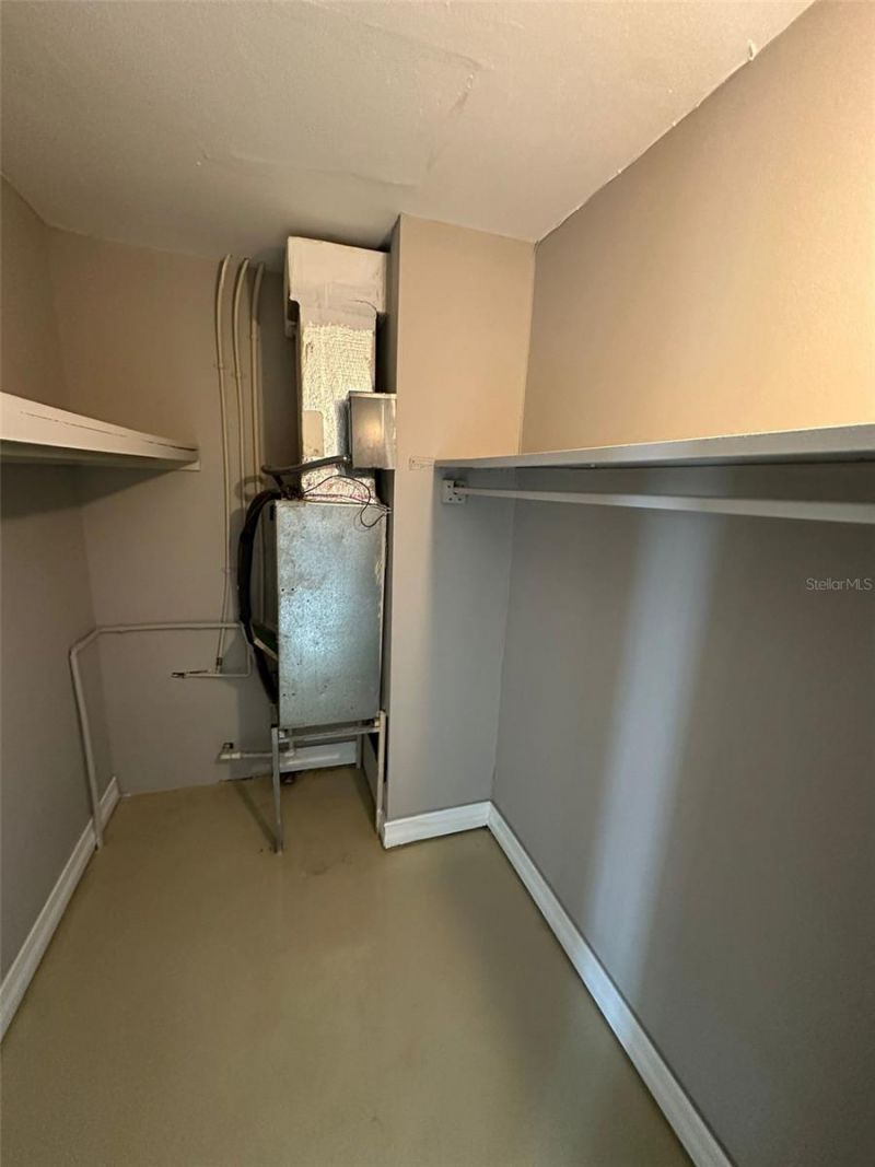 1830 Maravilla Avenue, Unit 320, Fort Myers, FL 33901 Photo