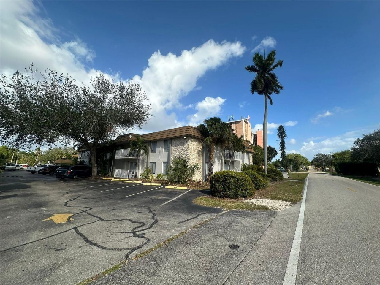 1830 Maravilla Avenue, Unit 320, Fort Myers, FL 33901 Photo