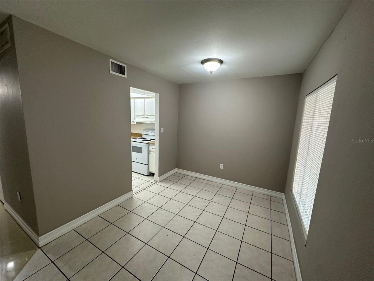1830 Maravilla Avenue, Unit 320, Fort Myers, FL 33901 Photo