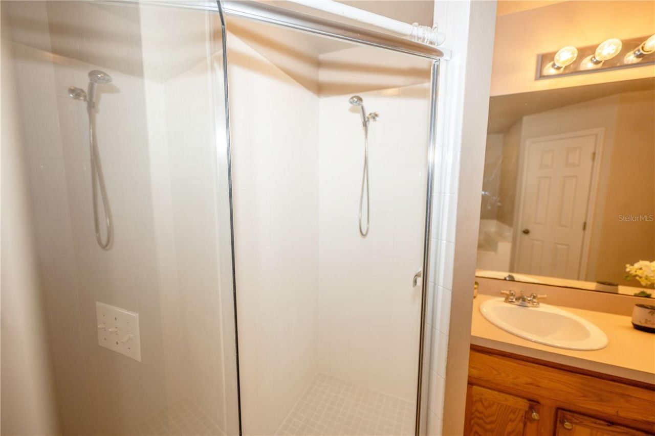 4129 NE 19th Place, Cape Coral, FL 33909 Photo