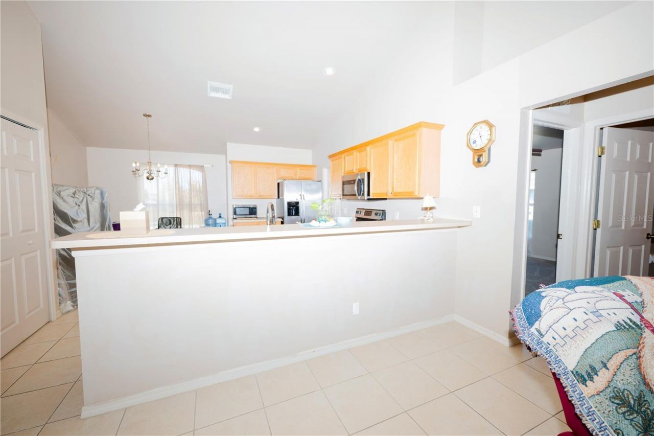 4129 NE 19th Place, Cape Coral, FL 33909 Photo