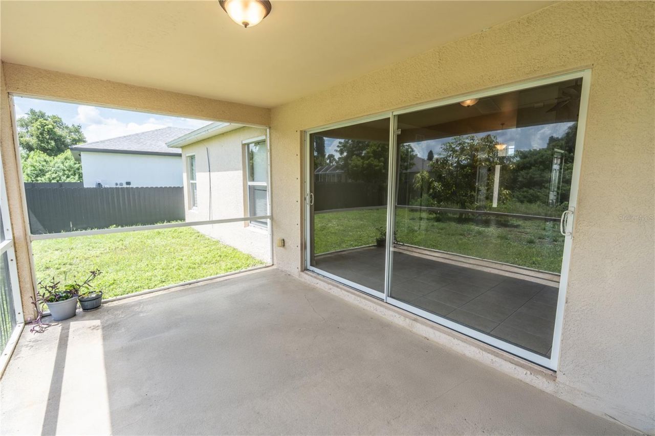 4129 NE 19th Place, Cape Coral, FL 33909 Photo
