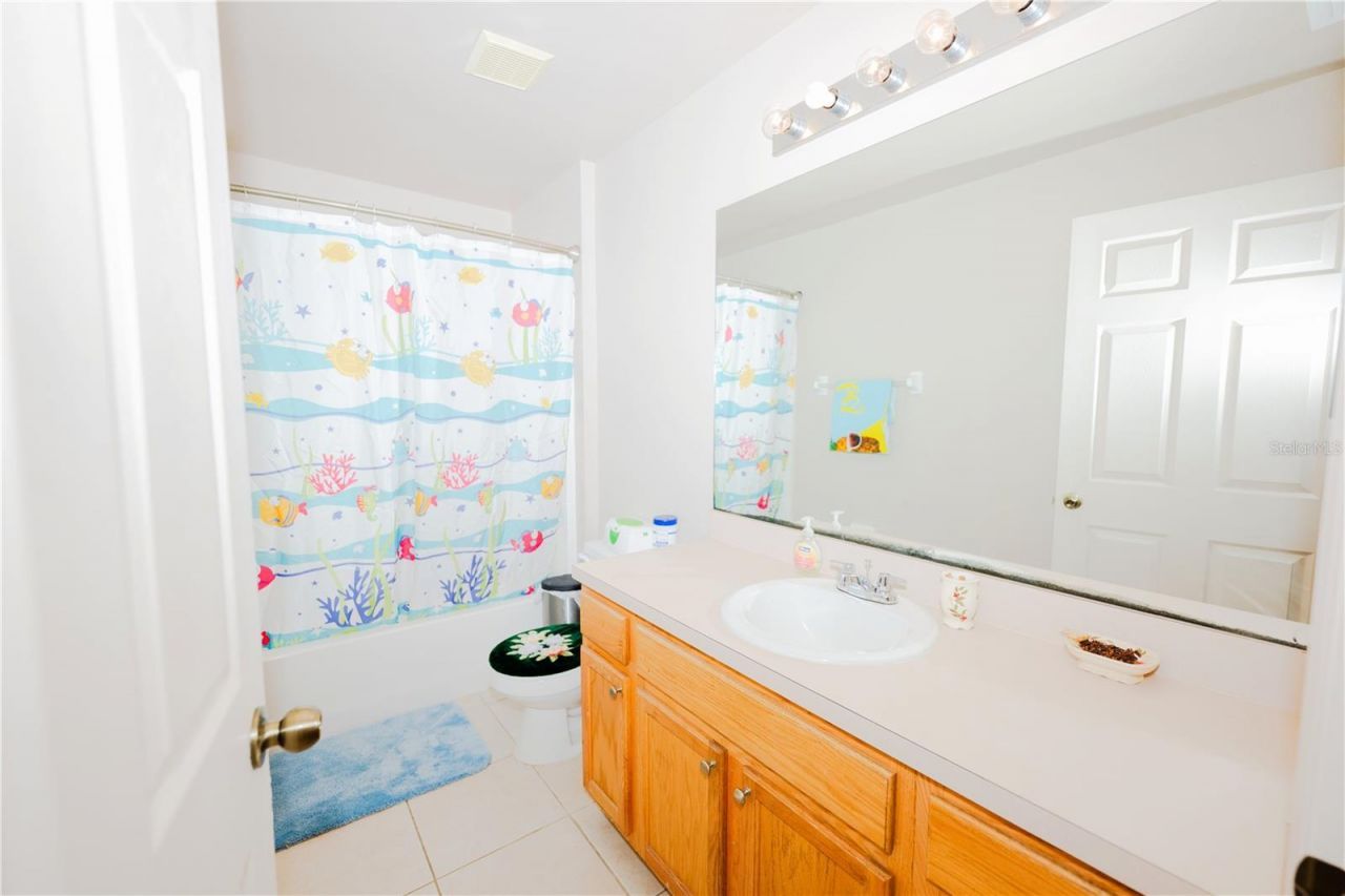 4129 NE 19th Place, Cape Coral, FL 33909 Photo