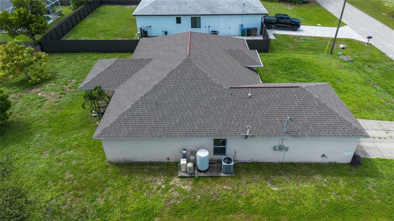 4129 NE 19th Place, Cape Coral, FL 33909 Photo
