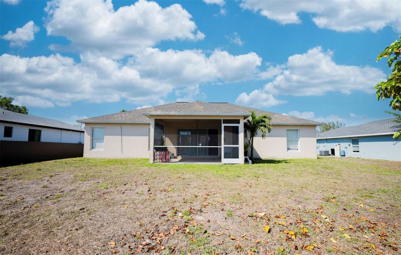 4129 NE 19th Place, Cape Coral, FL 33909 Photo