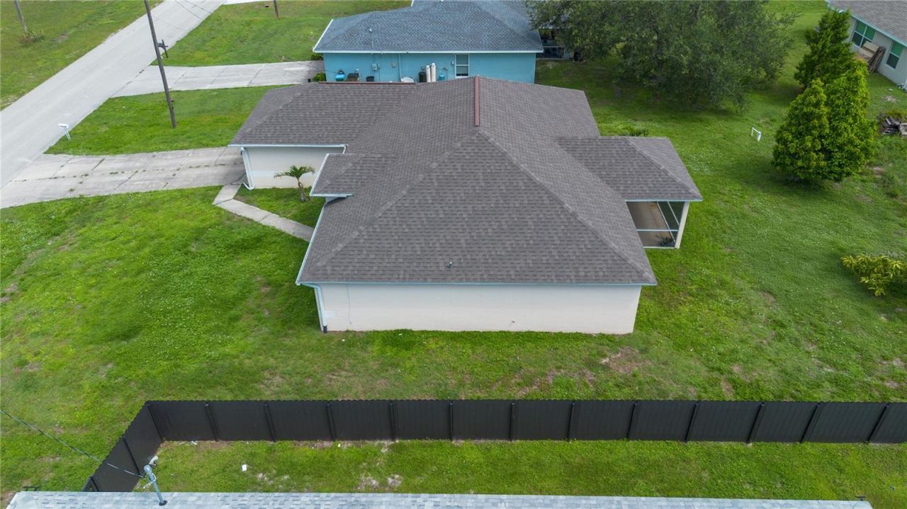 4129 NE 19th Place, Cape Coral, FL 33909 Photo