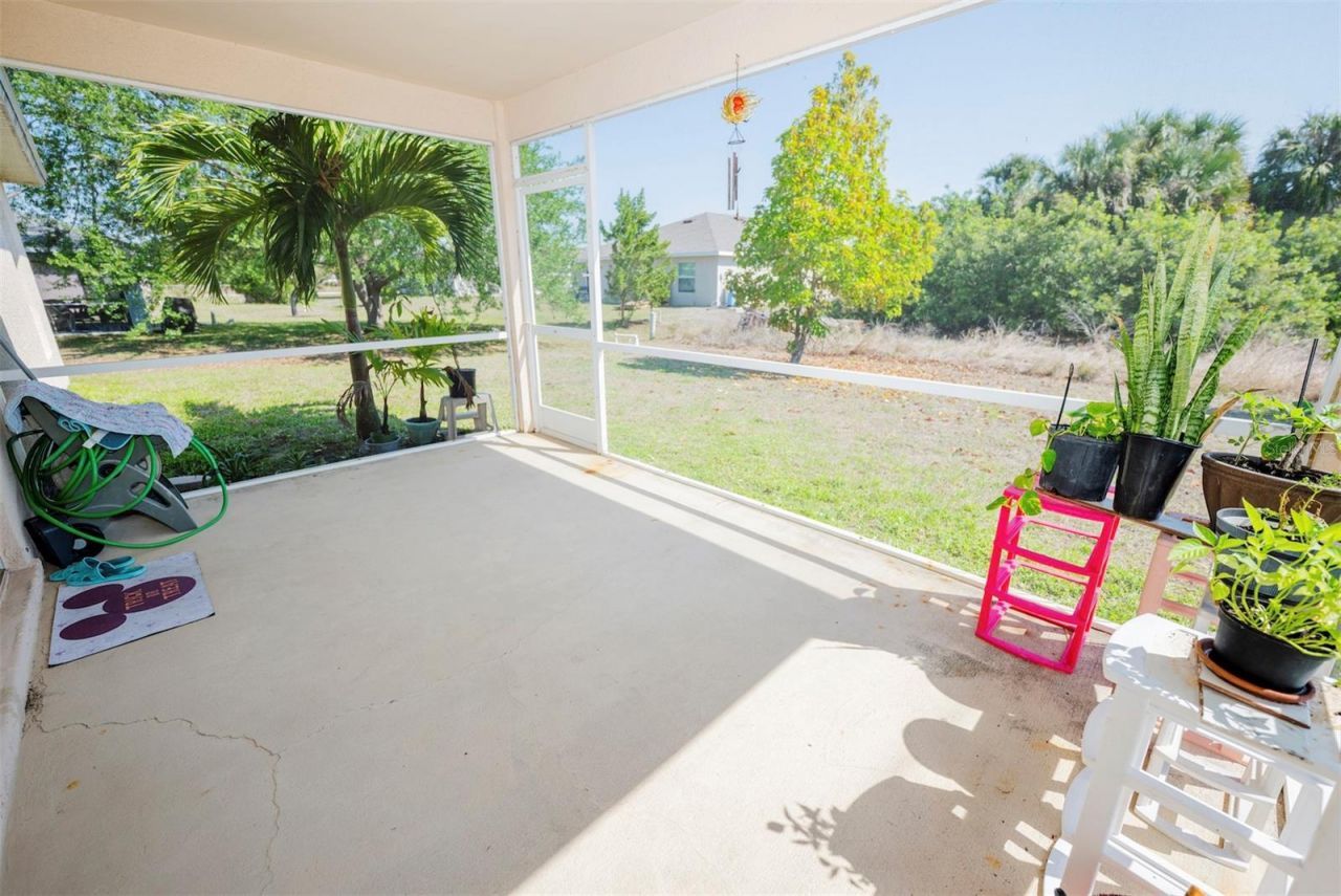 4129 NE 19th Place, Cape Coral, FL 33909 Photo