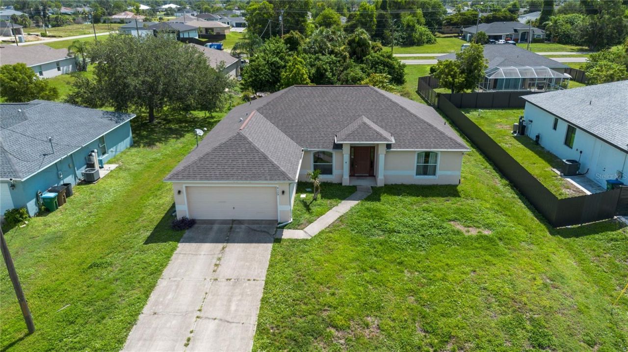 4129 NE 19th Place, Cape Coral, FL 33909 Photo
