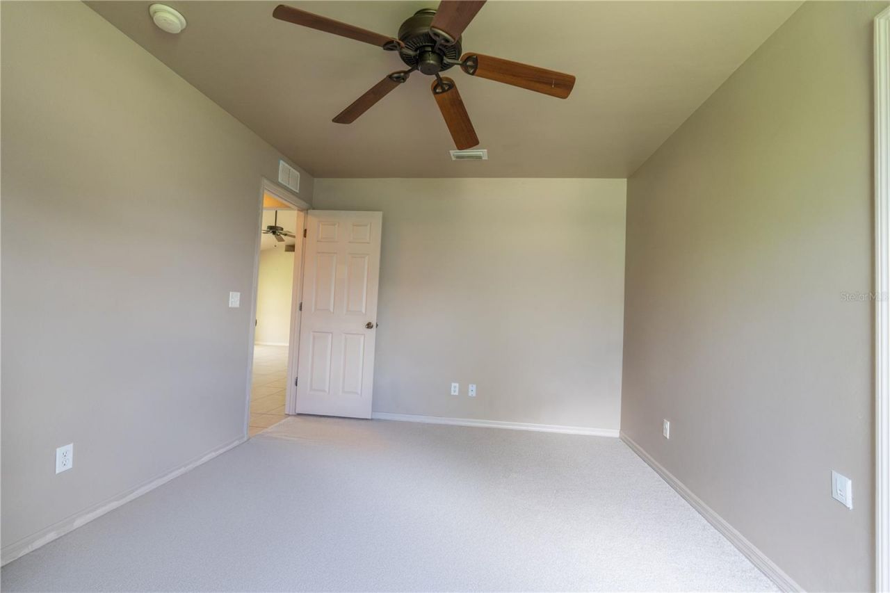 4129 NE 19th Place, Cape Coral, FL 33909 Photo