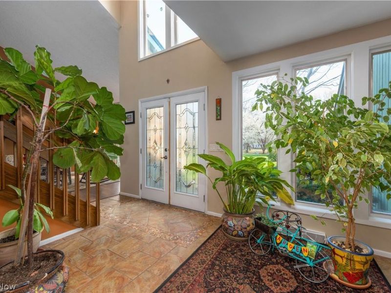 6880 Cliffside Drive, Vermilion, OH 44089 Photo 4