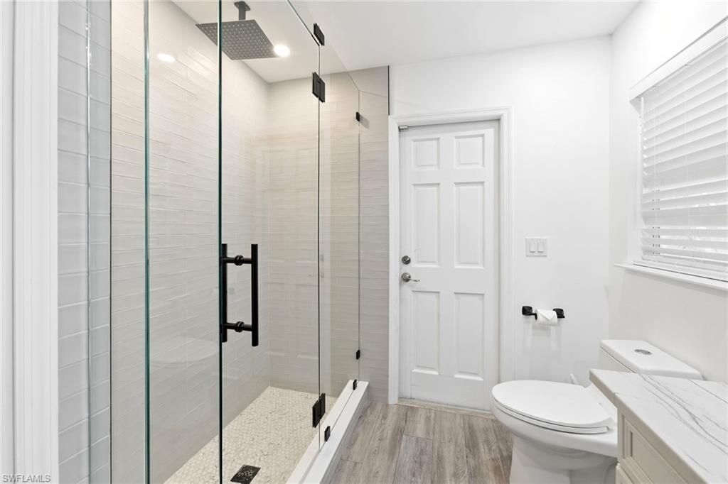1918 Imperial Golf Course Blvd, Naples, FL 34110 Photo