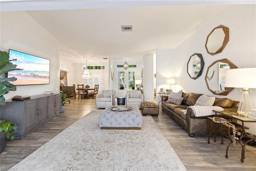 1918 Imperial Golf Course Blvd, Naples, FL 34110 Photo