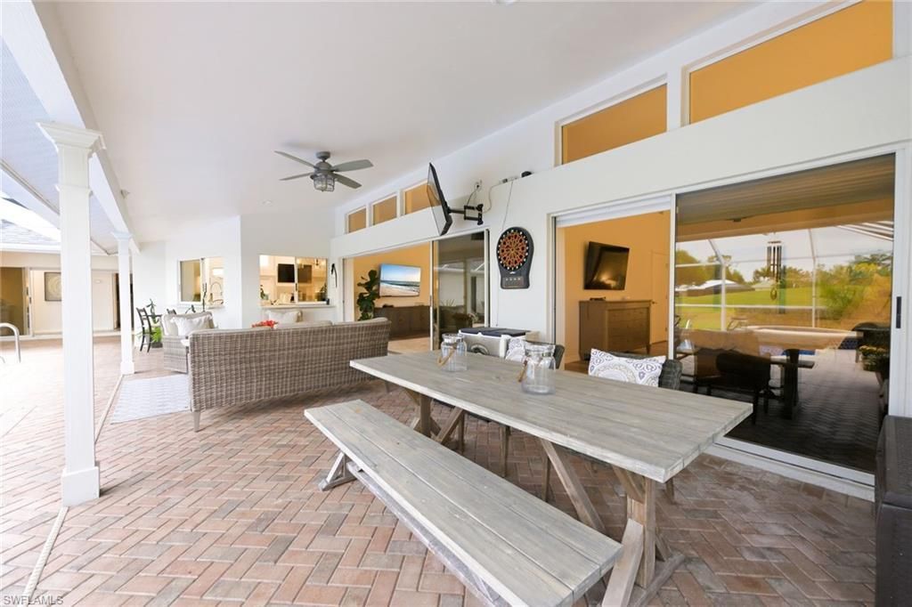 1918 Imperial Golf Course Blvd, Naples, FL 34110 Photo
