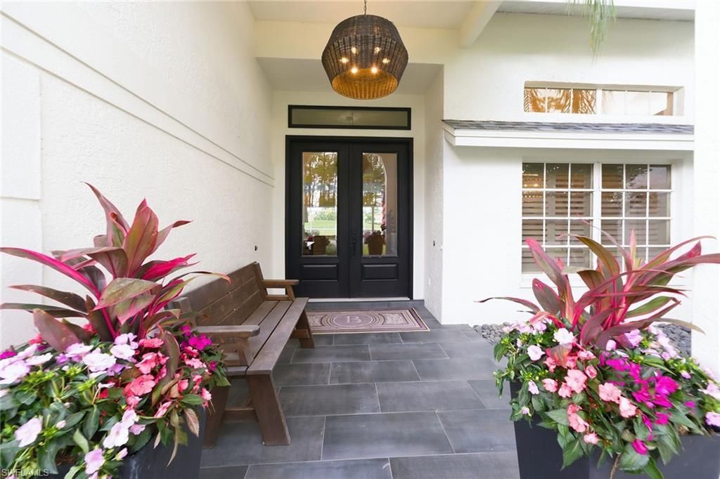 1918 Imperial Golf Course Blvd, Naples, FL 34110 Photo