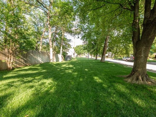 3133 Walnut Road, Norman, OK 73072