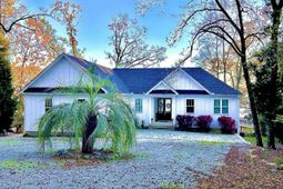 2056 Amicks Ferry Road photo 4