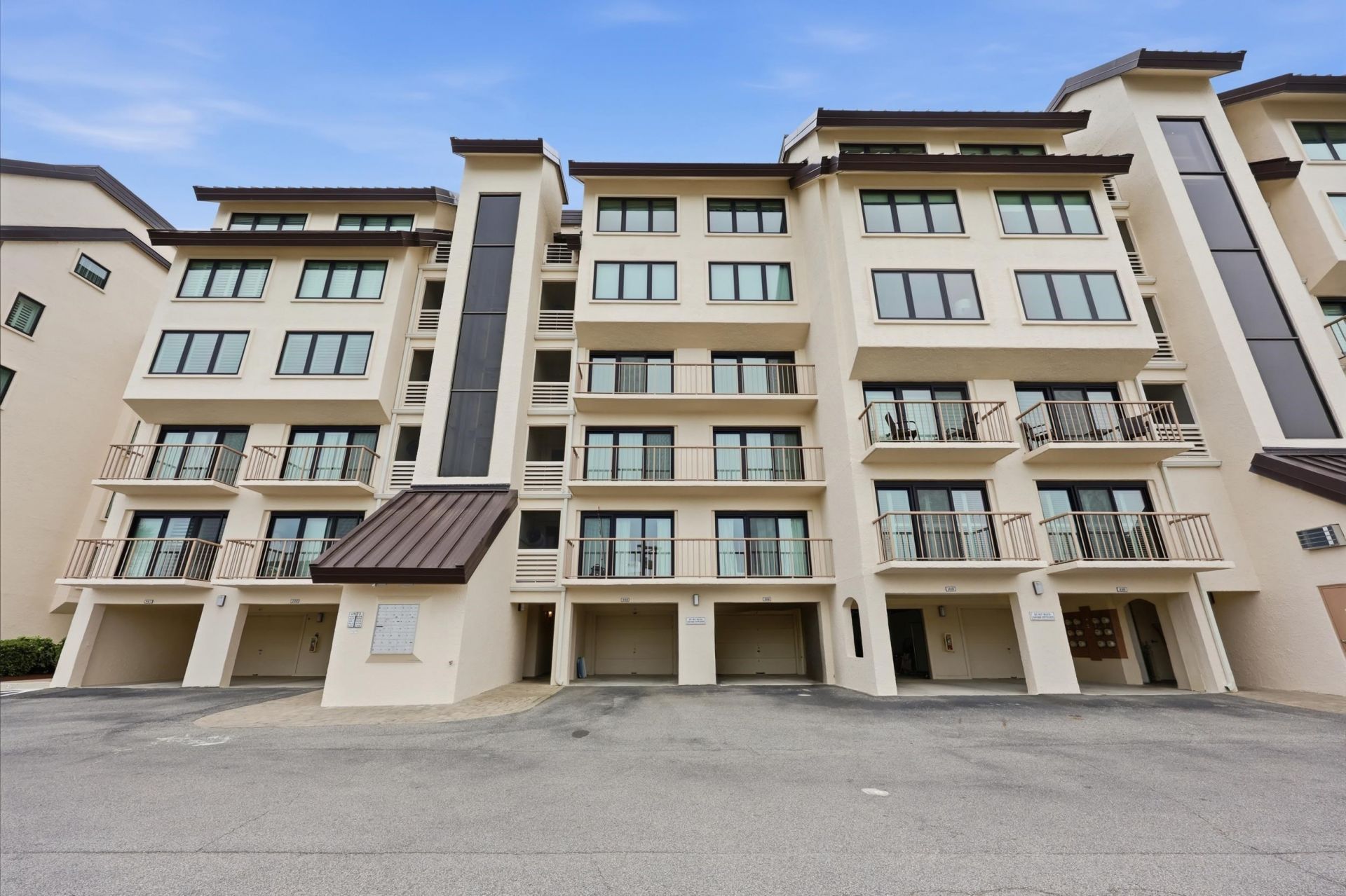 1398 Basin Trail Photo 7