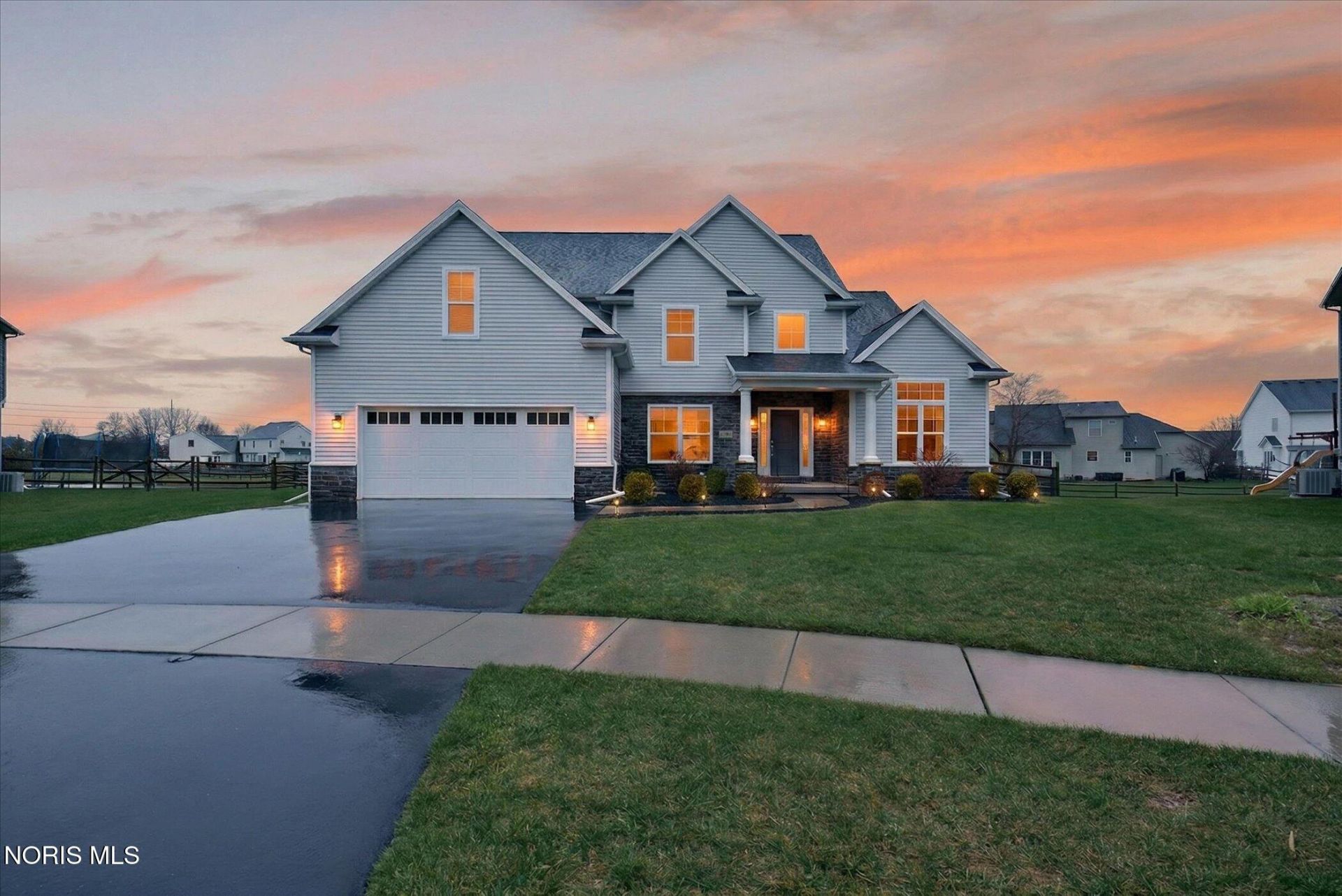 9265 Nate Court, Sylvania, OH 43560 Main Photo