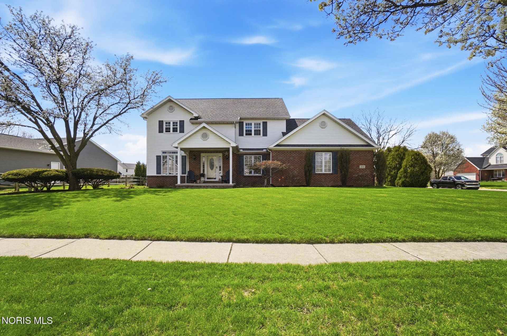 1912 Hamilton Drive, Perrysburg, OH 43551 Main Photo