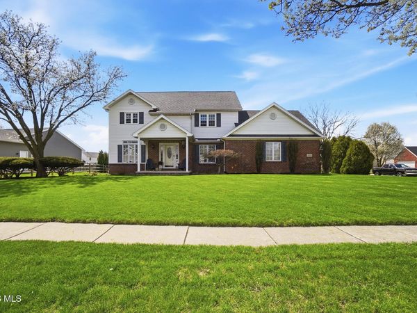 1912 Hamilton Drive, Perrysburg, OH 43551
