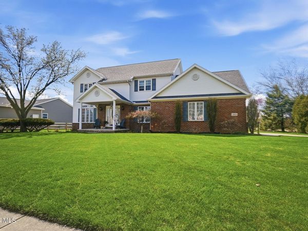 1912 Hamilton Drive, Perrysburg, OH 43551