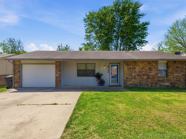 29124 E 156th Street S, Coweta, OK 74429