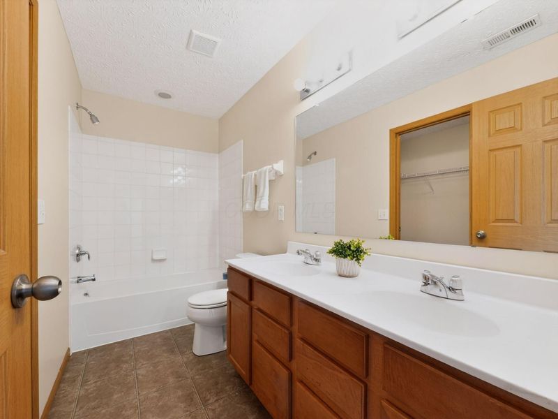 107 Arrowfeather Lane, Lewis Center, OH 43035 Photo 11