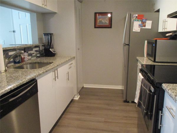 123 Yacht Club Way, Unit 206, Hypoluxo, FL 33462