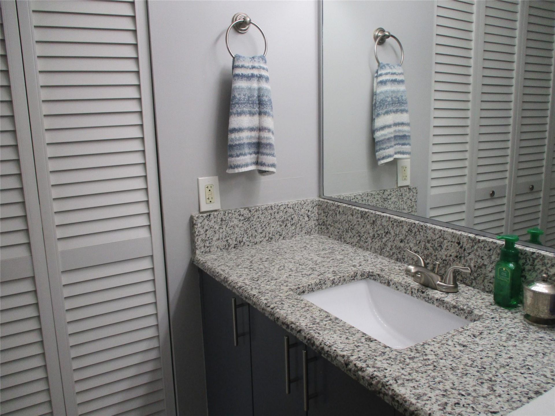 123 Yacht Club Way, Unit 206, Hypoluxo, FL 33462 Photo