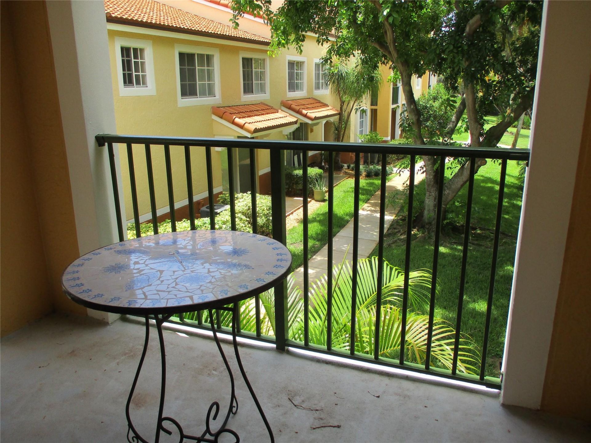 123 Yacht Club Way, Unit 206, Hypoluxo, FL 33462 Photo