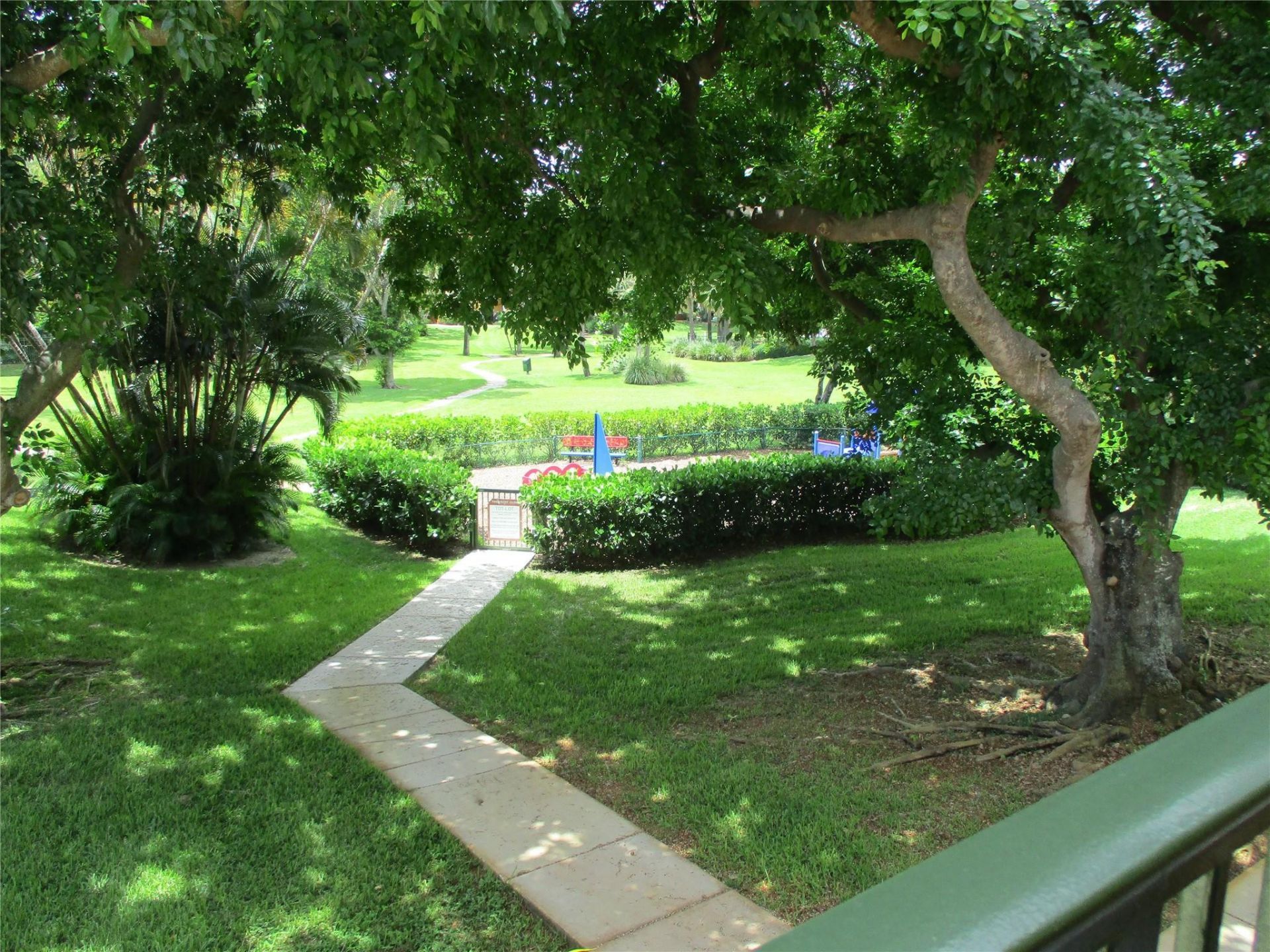 123 Yacht Club Way, Unit 206, Hypoluxo, FL 33462 Photo