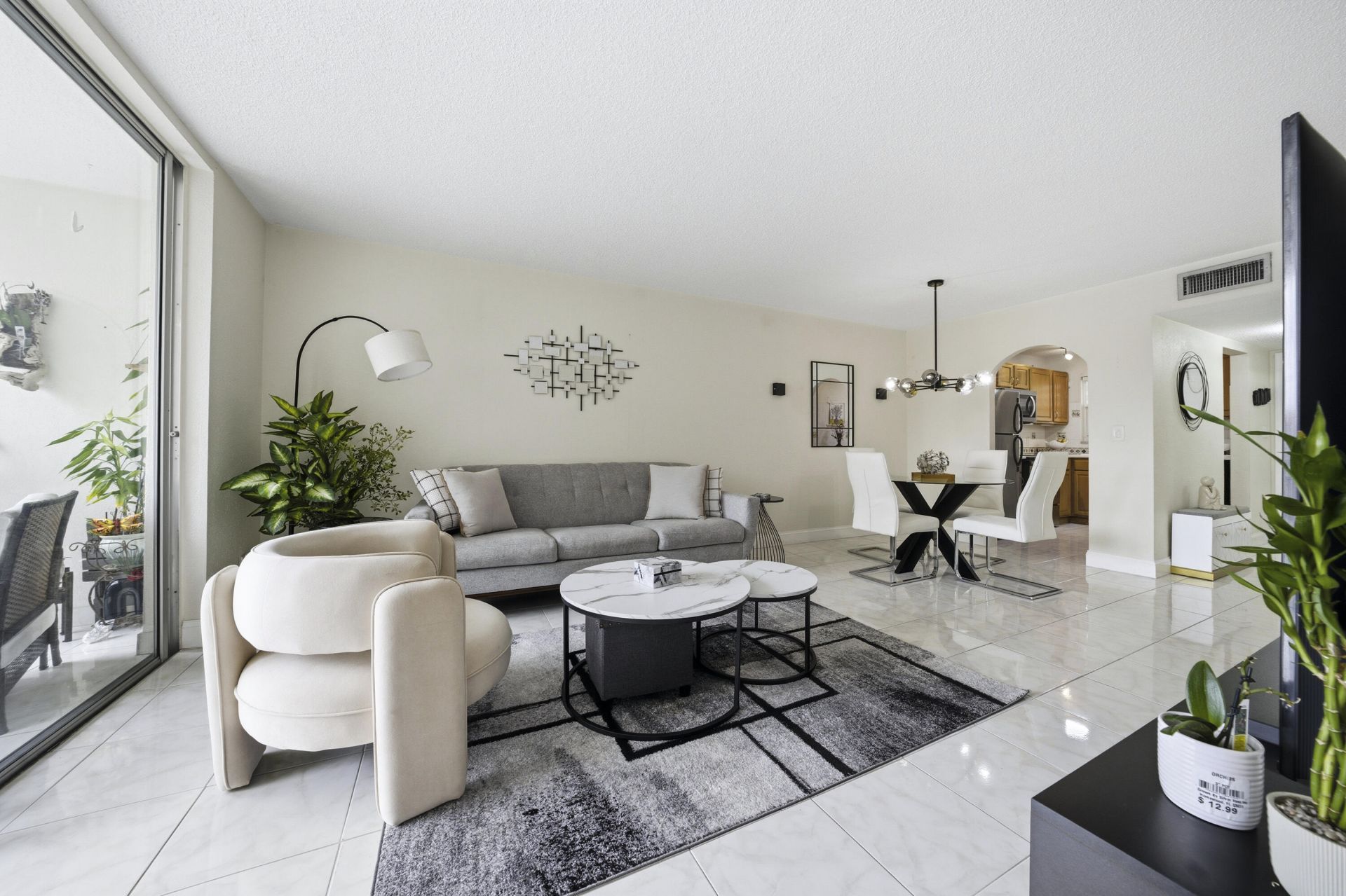 2900 Sunrise Lakes Drive W, Unit 201, Sunrise, FL 33322 Photo