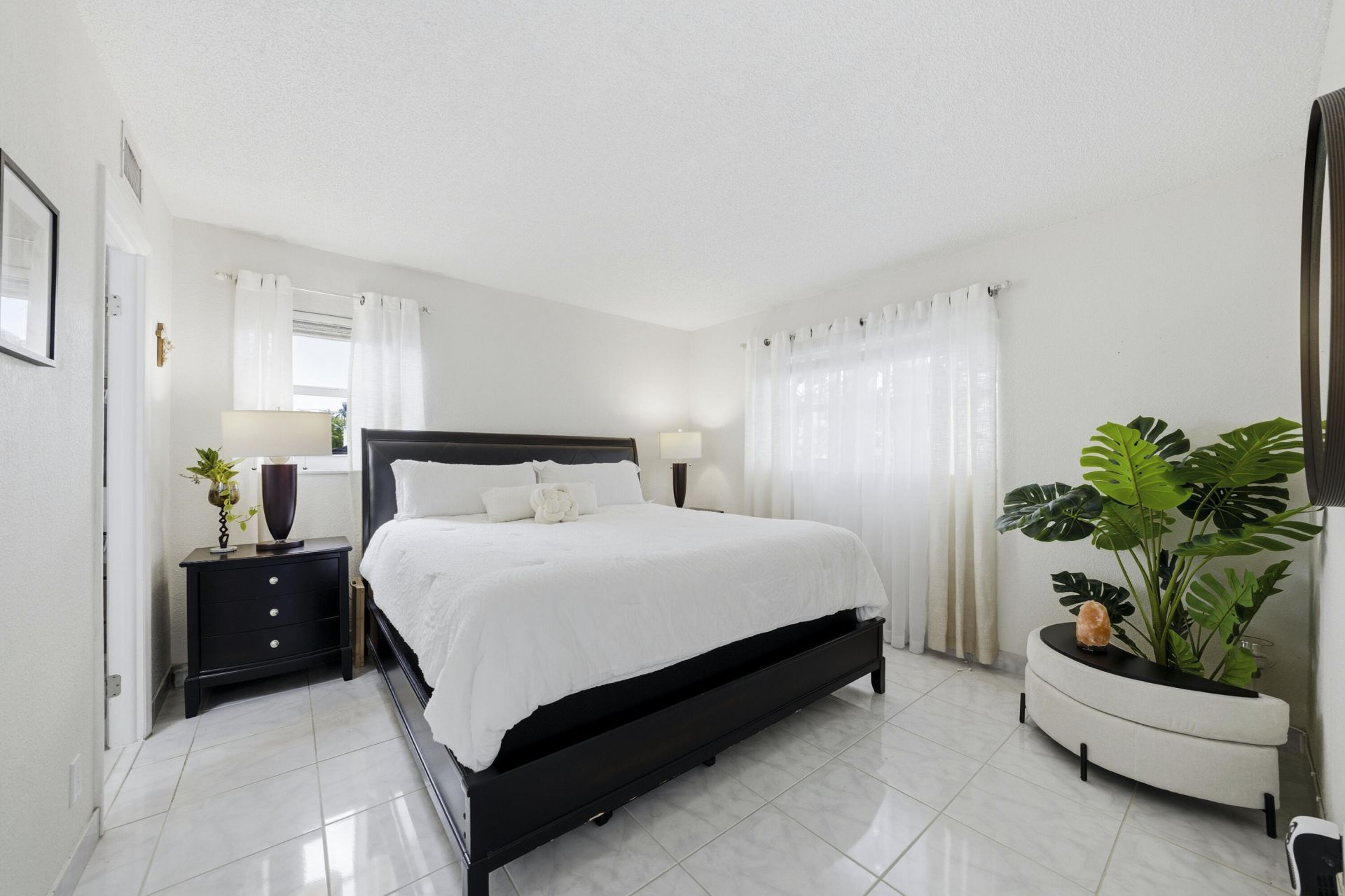 2900 Sunrise Lakes Drive W, Unit 201, Sunrise, FL 33322 Photo