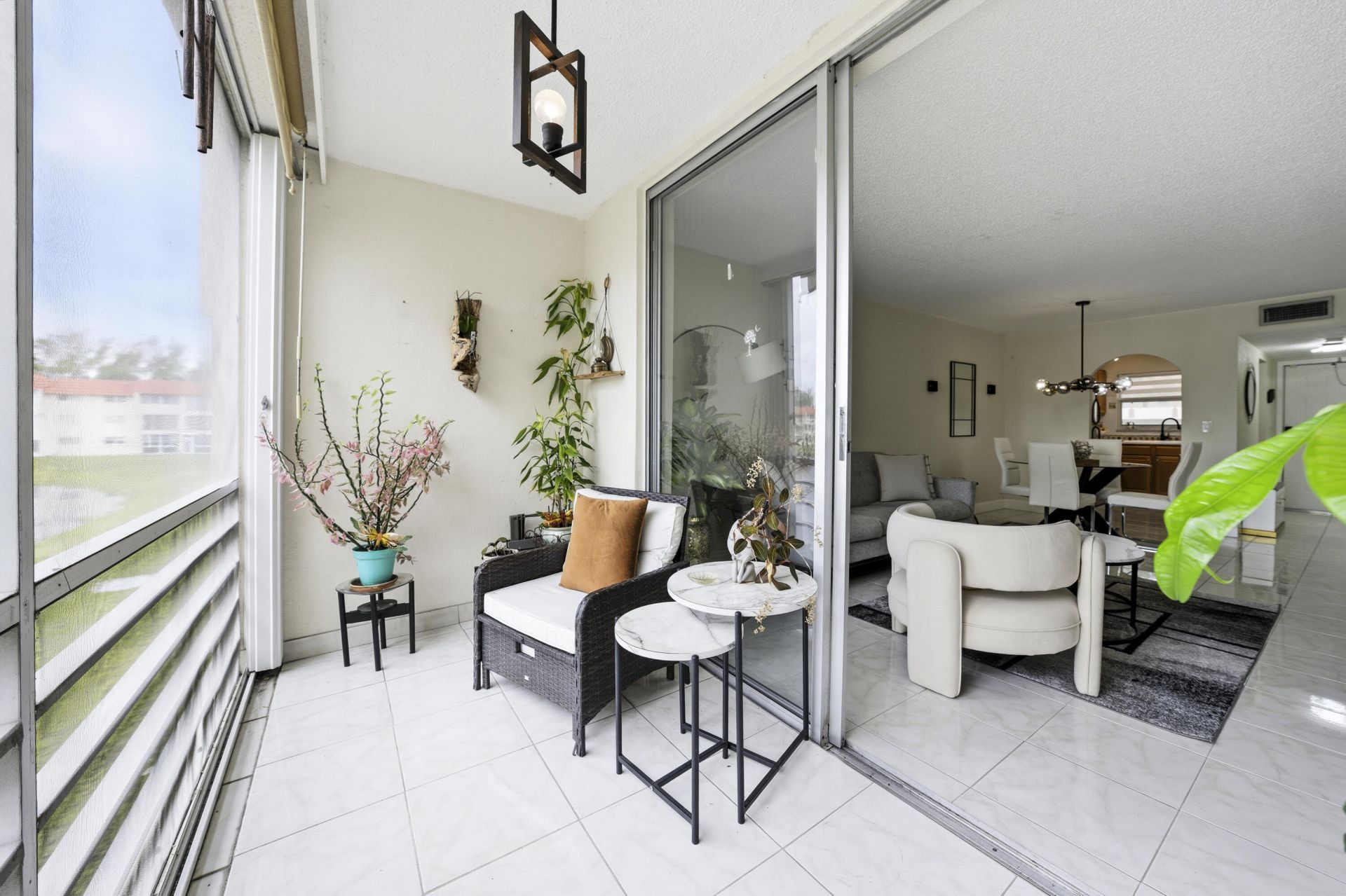 2900 Sunrise Lakes Drive W, Unit 201, Sunrise, FL 33322 Photo