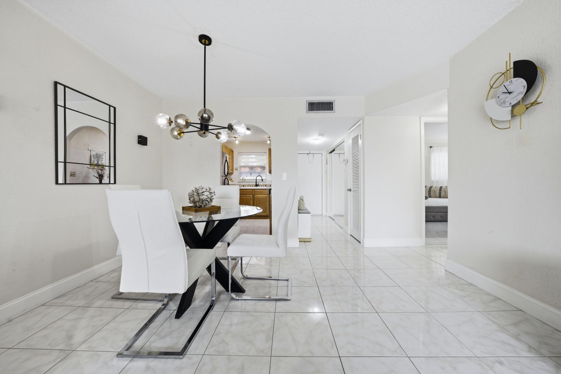 2900 Sunrise Lakes Drive W, Unit 201, Sunrise, FL 33322 Photo