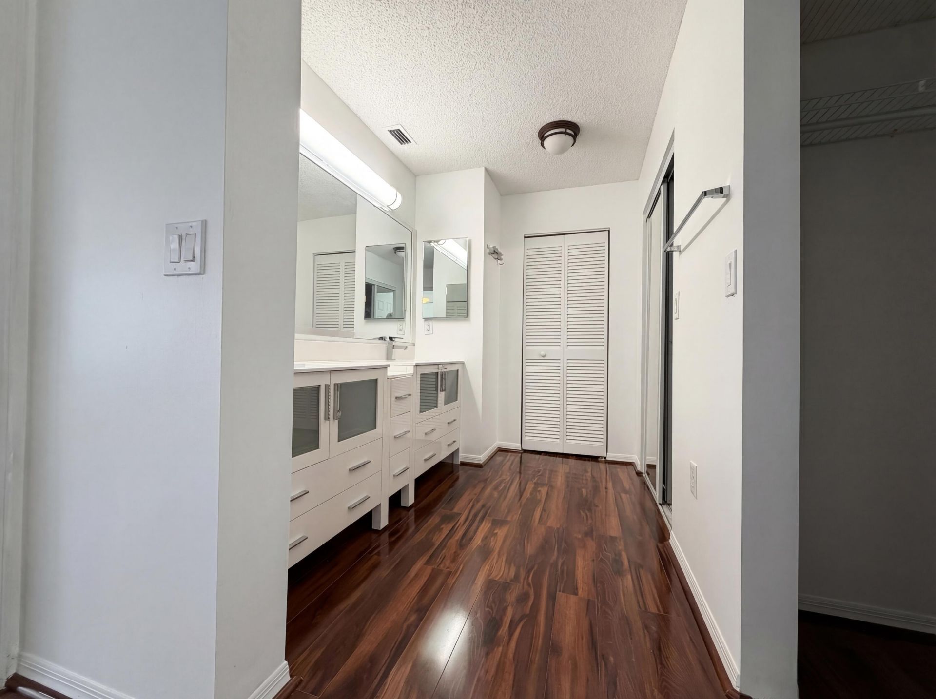 73 Gables Boulevard, Weston, FL 33326 Photo