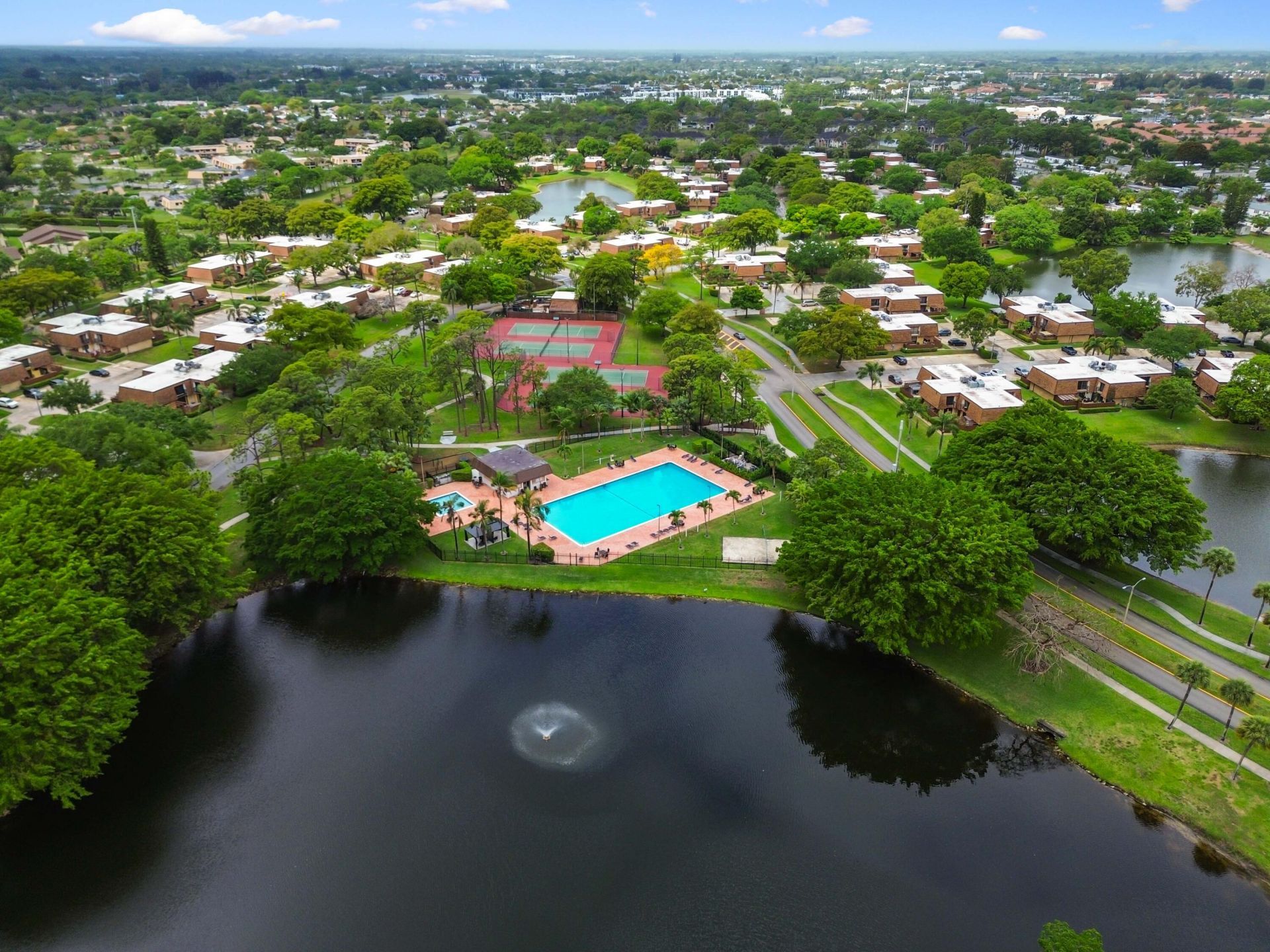 2007 20th Lane, Greenacres, FL 33463 Photo