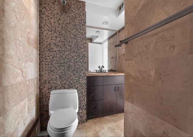 6061 Collins Avenue, Unit 23a, Miami Beach, FL 33140 Photo