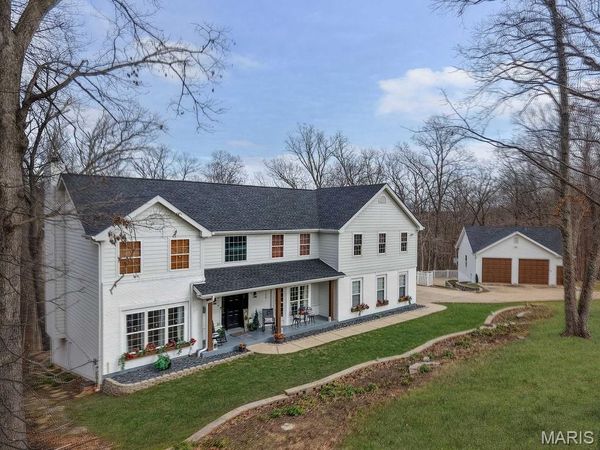 50 Sunfish Drive, Defiance, MO 63341