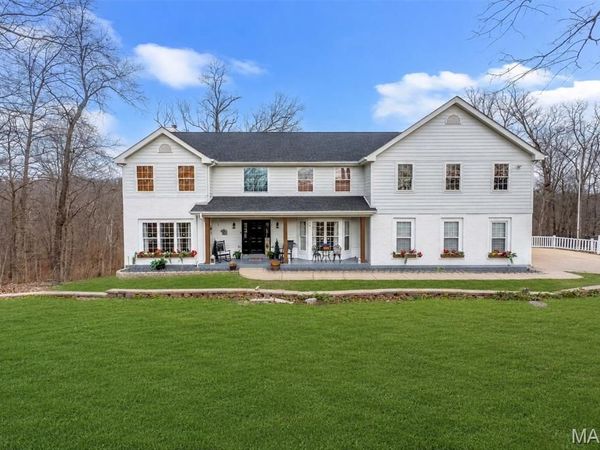 50 Sunfish Drive, Defiance, MO 63341
