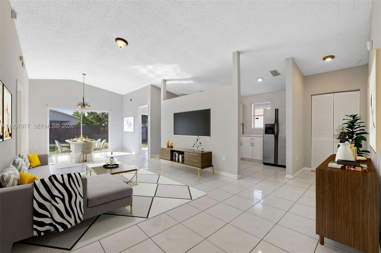 20932 SW 118th Ave, Miami, FL 33177 Photo