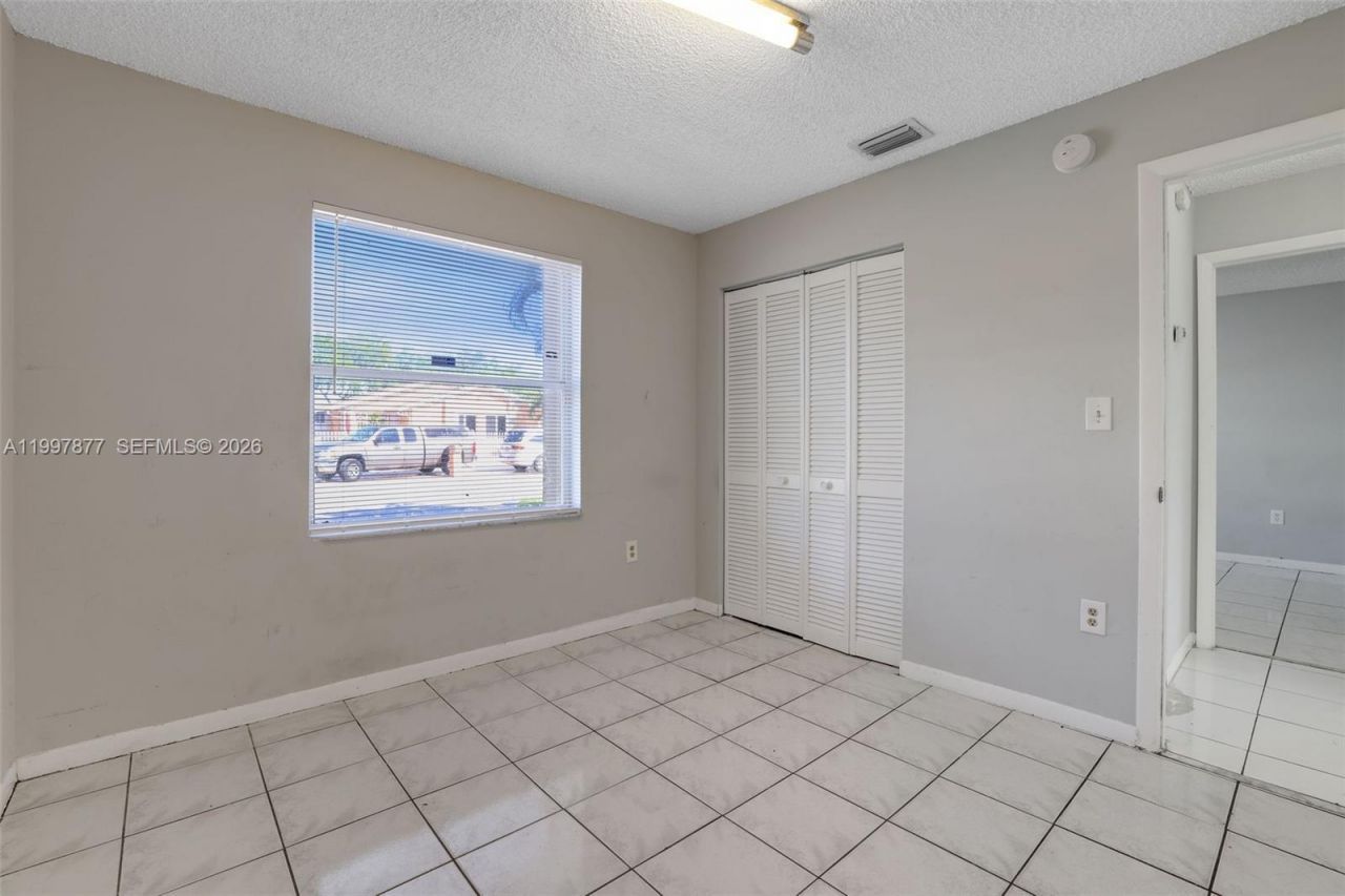 20932 SW 118th Ave, Miami, FL 33177 Photo