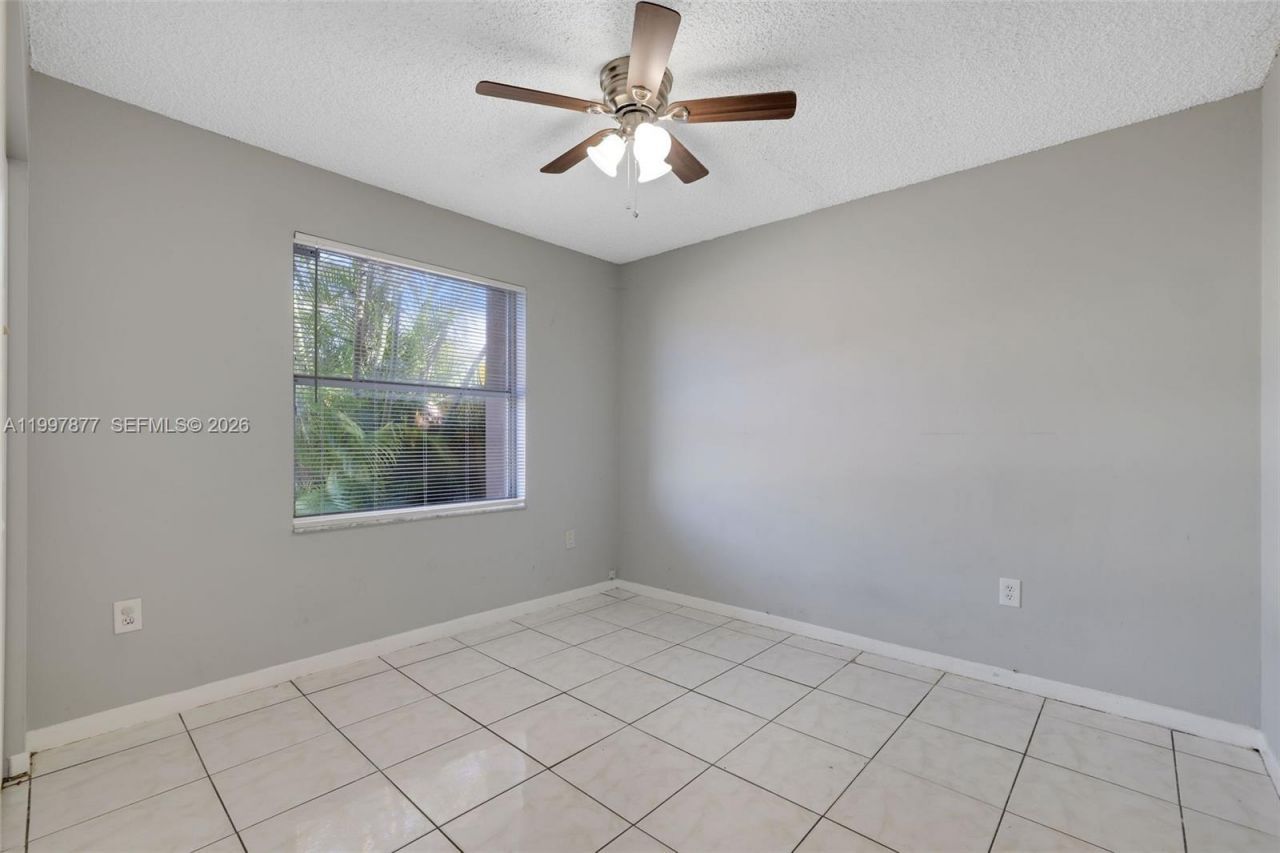 20932 SW 118th Ave, Miami, FL 33177 Photo