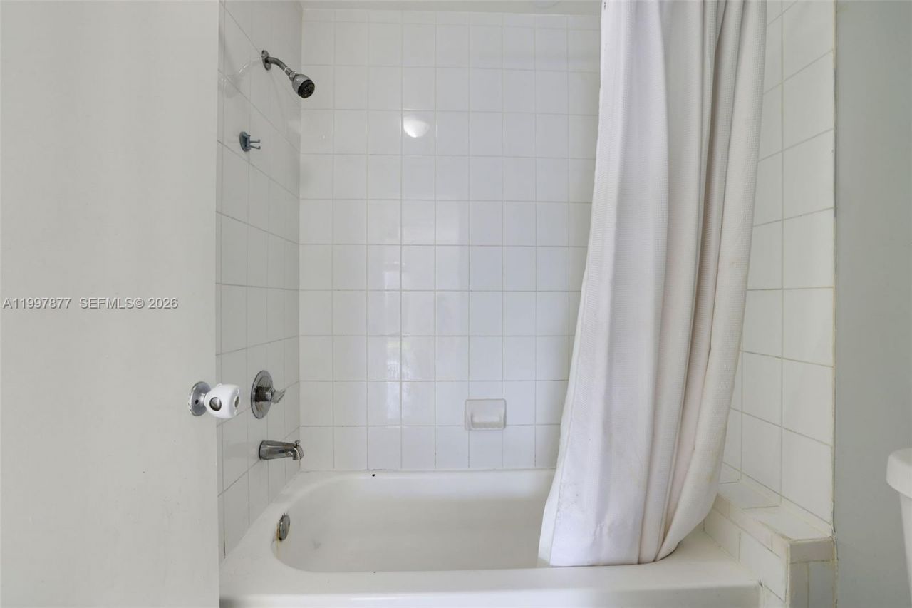 20932 SW 118th Ave, Miami, FL 33177 Photo